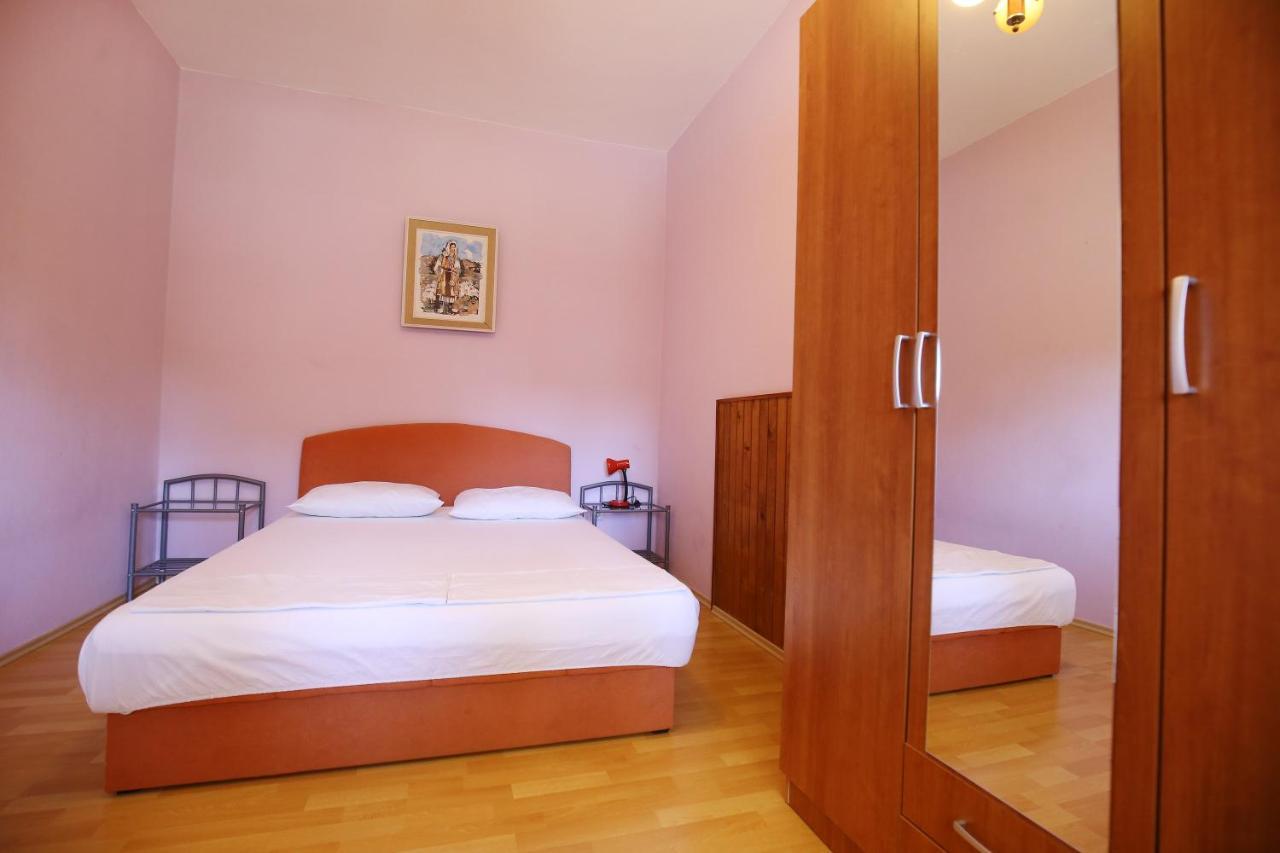 Apartmani Buca Biograd Na Moru Eksteriør bilde