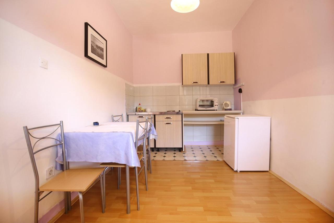 Apartmani Buca Biograd Na Moru Eksteriør bilde