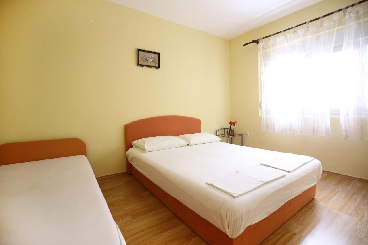 Apartmani Buca Biograd Na Moru Eksteriør bilde