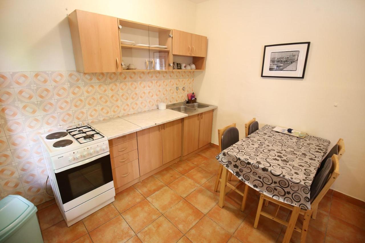 Apartmani Buca Biograd Na Moru Eksteriør bilde