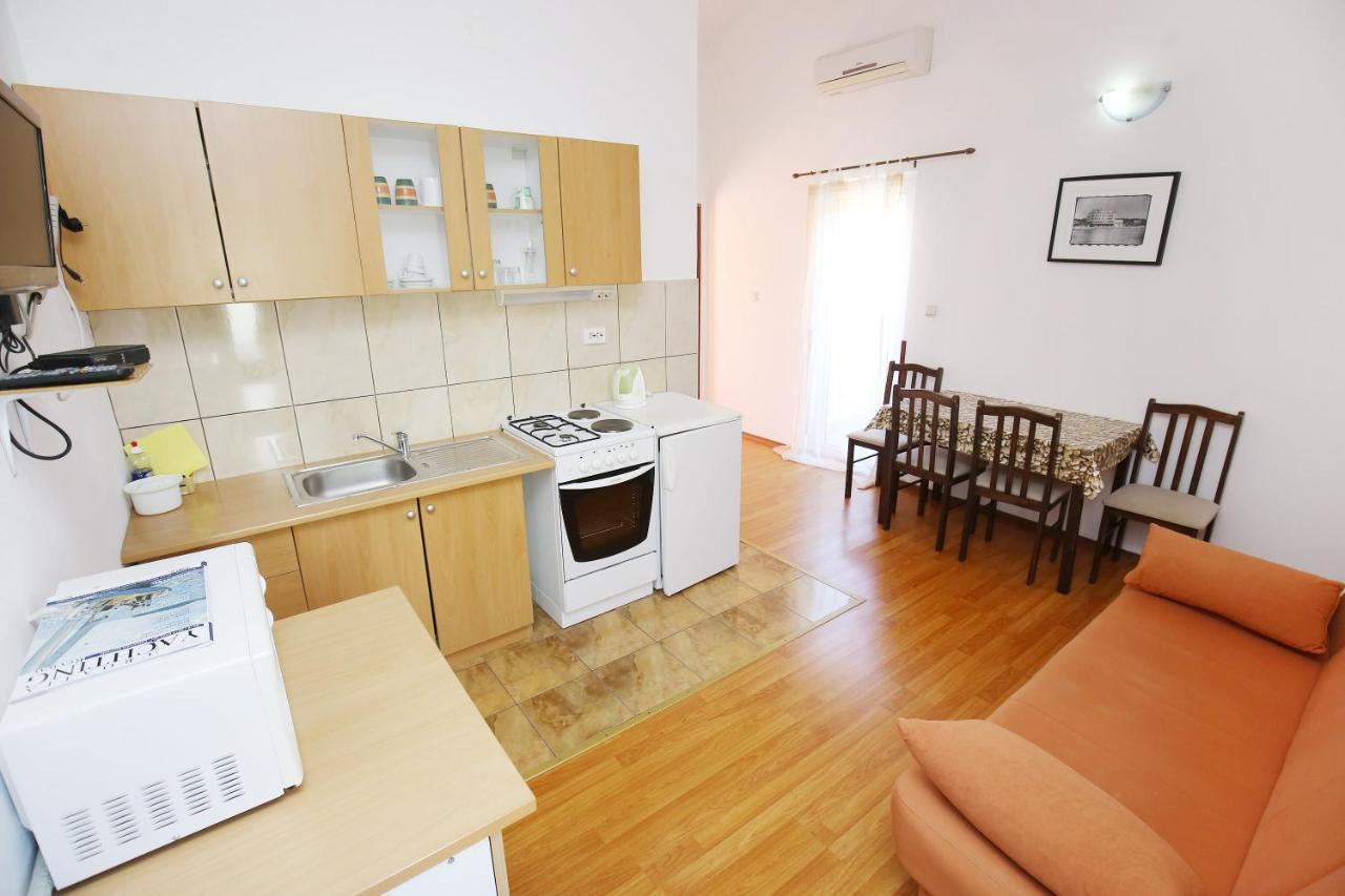 Apartmani Buca Biograd Na Moru Eksteriør bilde